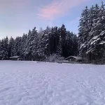 Waldchalet Am Eichhof 샬레 인스브루크