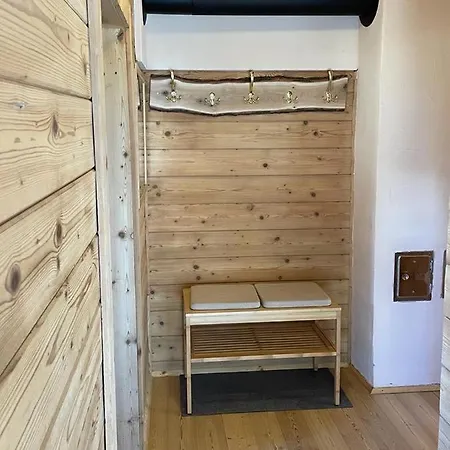 Waldchalet Am Eichhof Dağ evi *