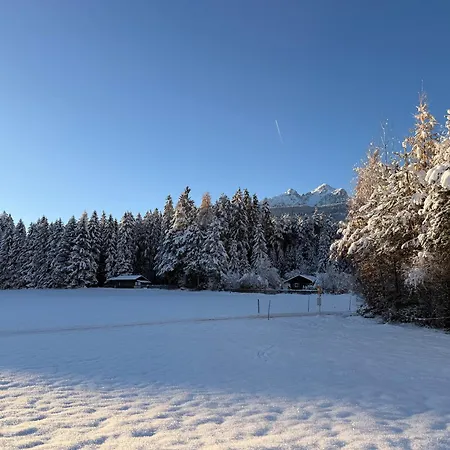 Waldchalet Am Eichhof Dağ evi *