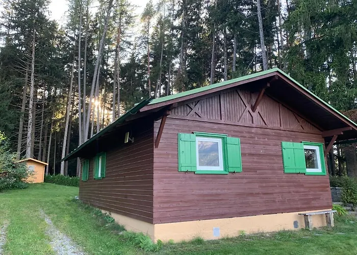 Waldchalet Am Eichhof * 因斯布鲁克